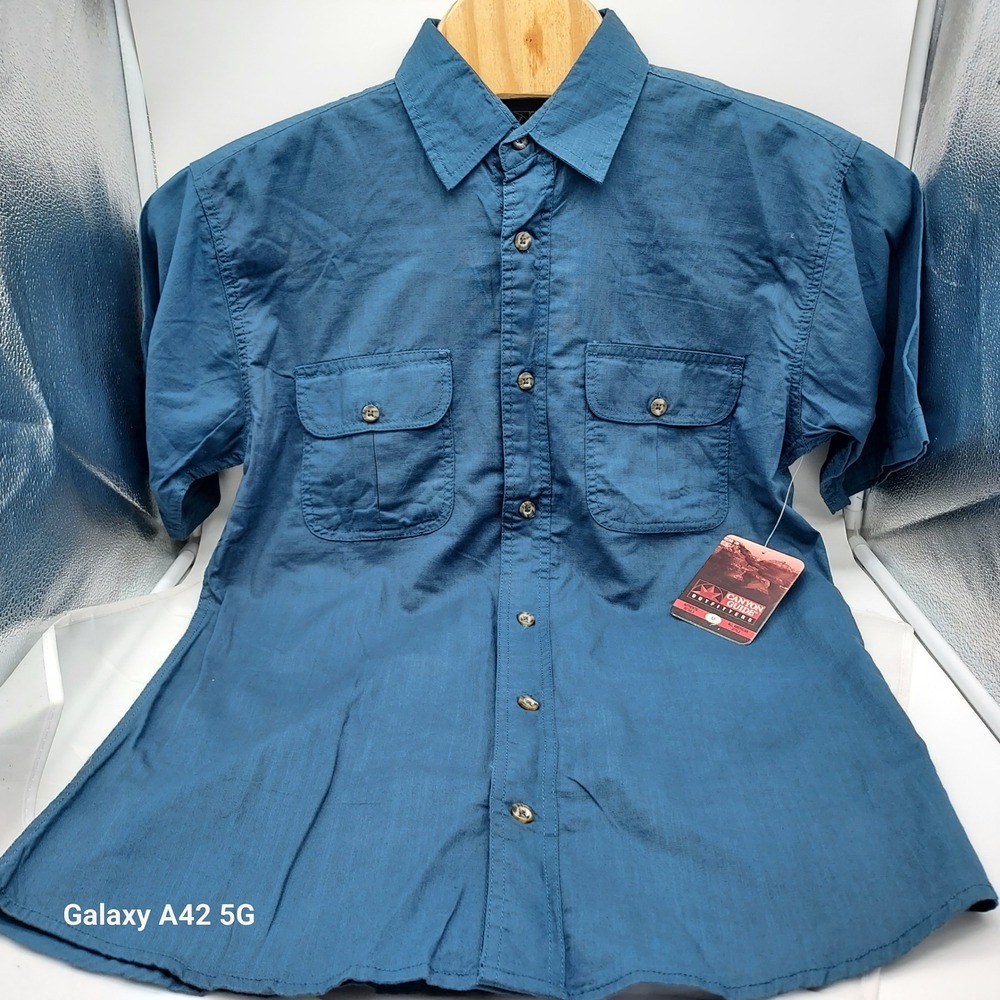 Canyon Guide Outfitters Mens Medium Blue Cotton Short Sleeve Button Down Shirt